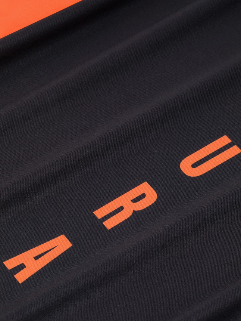MANTO Endurance RASHGUARD-black